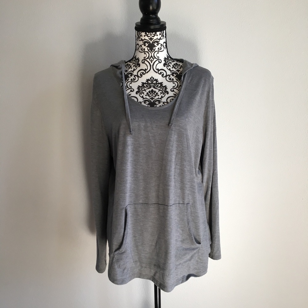 ❤️ Old Navy Active  hooded long sleeve top